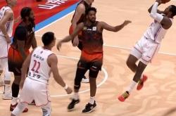 山东高速男篮新阵容战术分析