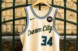 密尔沃基雄鹿队重启奶油城城市版队服