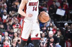 泰勒·希罗续约之路：15亿还是207亿美元？