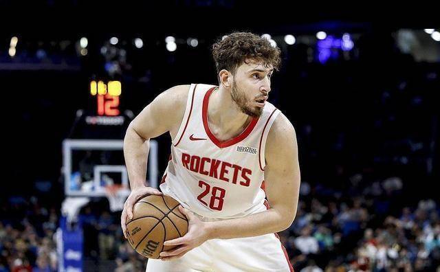 NBA最新战报：火箭140-127战胜爵士、杜兰特7连中遭到质疑！