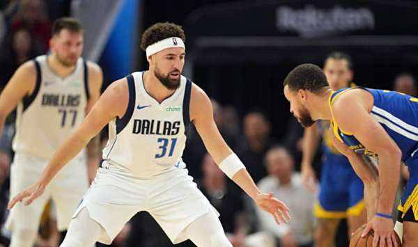 库里依旧辉煌，克莱面临挑战！季前赛揭示汤普森困境