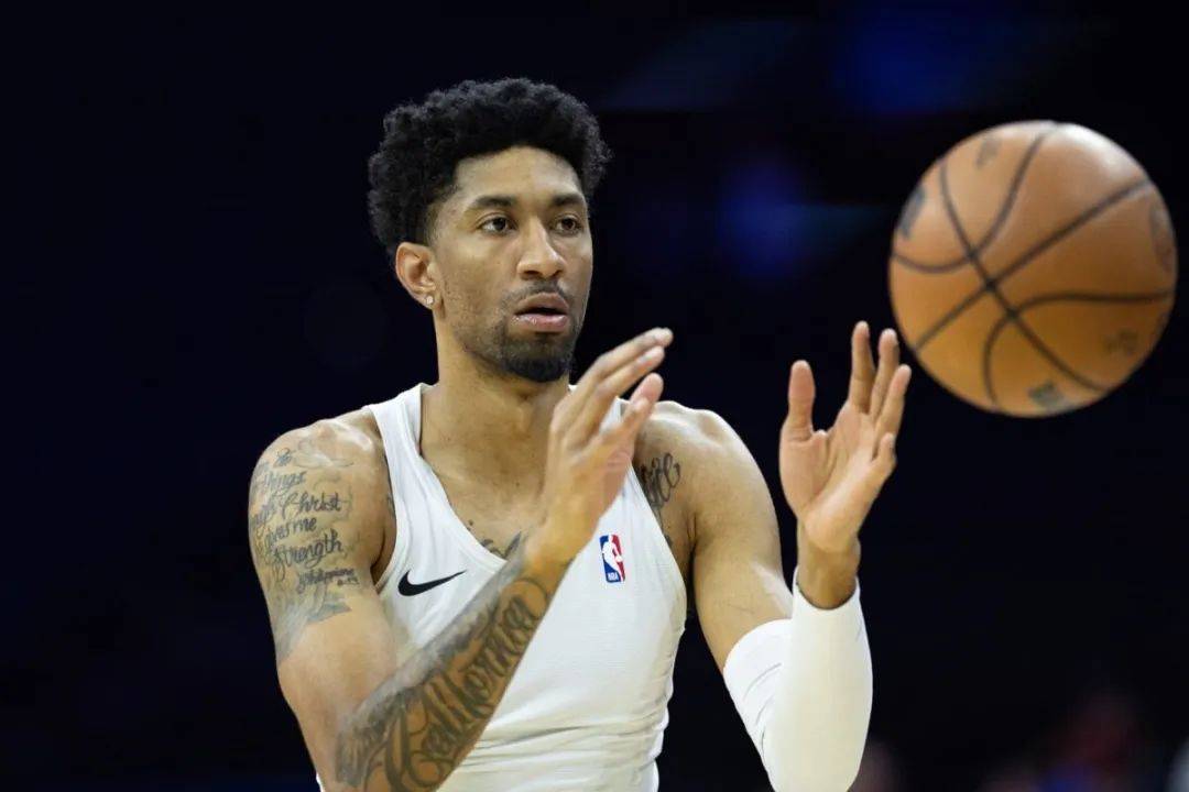 两次膝盖手术！29岁的伍德，还能重返NBA吗？