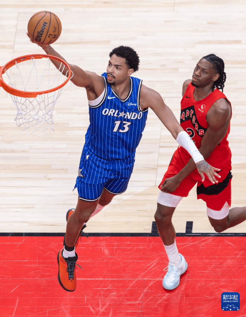 NBA常规赛：猛龙胜魔术